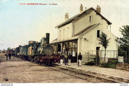 Delcampe - DEPT 87 L'ISLE JOURDAIN LA GARE TRÈS BELLE  ANIMATION 9X14 REIMPRESSION DE CARTES ANCIENNES - L'Isle Jourdain
