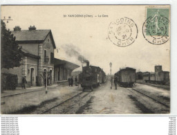 Delcampe - 1 Cpa Sancoins - Train En Gare - Sancoins