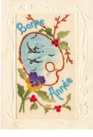 Delcampe - MIKIFP10-029- BONNE ANNEE BRODEE FLEURS HIRONDELLES - Bestickt
