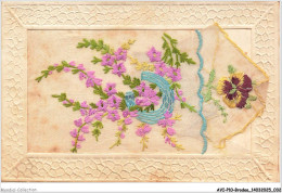 Delcampe - AVIP10-0497-CARTE BRODEE - Fleurs MOUCHOIR FER A CHEVAL - Bestickt