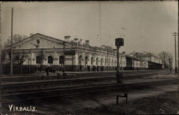 Delcampe - Photo CPA Wirballen Virbalis Ostpreußen, Bahnhof, Gleisseite - Ostpreussen