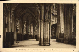 Delcampe - CPA Bourges Interieur De La Cathedrale Pourtour Du Choeur - Bourges