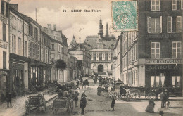 Delcampe - Niort * La Rue Thiers * Quincaillerie * Café Restaurant RIDEAU * Jour De Marché ? - Niort