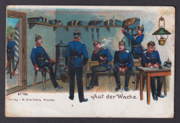 Delcampe - Postcard Germany 1914 Military Barracks Soldiers Guard Duty Scene Litho - Uniformen