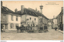 Delcampe - 51 VERTUS PLACE DE LA GRANDE FONTAINE AVEC ATTELAGE - Vertus