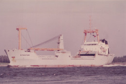 Delcampe - STENTOR Cargo Ship 1983 Postcard Size Real Photo #SDD648.A - Handel