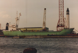Delcampe - LA PALLICE Cargo Ship Postcard Size Real Photo #SDD645.A - Handel