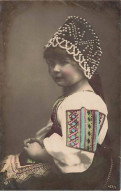 Delcampe - Enfant - 423/5 - Portrait D'une Fillette En Costume Régional - Abbildungen