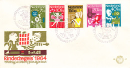 Delcampe - 8,0069 NVPH FDC PTT Post E 69 830 834   Enfants Artistes  Enveloppe 1er Jour FDC PB 17-11-1964 Kind  Tirage Oplaag 20100 - FDC