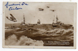 Delcampe - CPA    MARINE MILITAIRE FRANCAISE   CROISEUR PORTE AVIONS COMMANDANT TESTE - Krieg