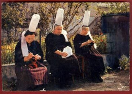 Delcampe - ** CARTE  PAYS  BIGOUDEN  1970 ** - Costumi