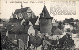 Delcampe - CPA Saint Florentin Yonne L'Eglise Et La Vielle Tour - Saint Florentin