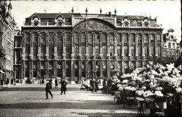 Delcampe - CPM Bruxelles Maison Des Ducs De Brabant - Monumenti, Edifici