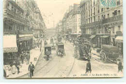 Delcampe - PARIS I - La Rue Des Halles - Commerces, Hôtel, Diligences - Paris (01)