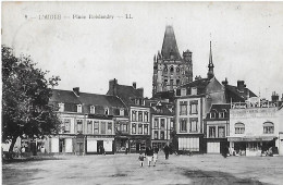 Delcampe - L'Aigle. La Place Boislandry Et Le Grand Café Du Centre. - L'Aigle