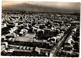 Delcampe - Vaucluse : Carpentras : Vue Aérienne LAPIE : Vue Générale, Au Fond Le Mont Ventoux - Carpentras