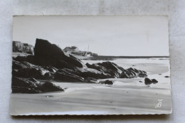 Delcampe - Cpsm 1952, Plozévet, La Plage Et Les Rochers Du Gored, Finistère 29 - Plozevet