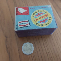 Delcampe - Ancienne Boîte D'allumettes En Bois SEITA GITANES T Rouge (type 102) Publistip "LIMONADE LA MEUSE" - Boites D'allumettes