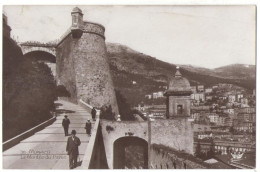 Delcampe - RAMPE DE LA MAJOR, (LA MONTÉE DU PALAIS), FORTIFIED ACCESS ROAD TO  PRINCE'S PALACE OF MONACO POSTCARD, MONACO; - Fürstenpalast