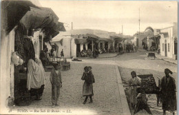 Delcampe - TUNISIE - TUNIS - Vue De La Rue Sidi El Bechir. - Tunesien
