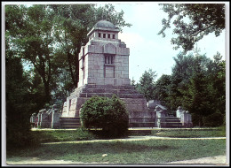 Delcampe - Vintage Postcard Koprivshtitsa Mausoleum 1876 Uprising Bulgaria 1960s K217 - Bulgarien