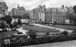 Delcampe - CPSM   RENNES - Jardin Saint-Georges. - Rennes