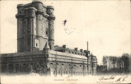 Delcampe - CPA Vincennes Le Donjon - Vincennes