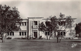 Delcampe - Algérie - COLOMB BÉCHAR - Commissariat Central - Ed. Photo Africaines 143 - Bechar (Colomb Béchar)