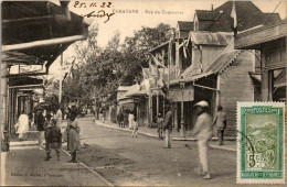 Delcampe - MADAGASCAR - TAMATAVE - Rue Du Commerce - Madagaskar