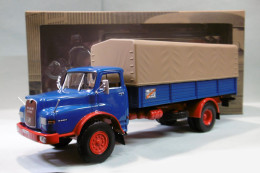 Delcampe - Altaya / Ixo - Camion MAN 19-240 H 13-168 H Baché 1975 + Fascicule BO 1/43 - Trucks