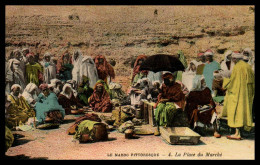Delcampe - MAROC - La Place Du Marche Dans Un Village - Sonstige & Ohne Zuordnung