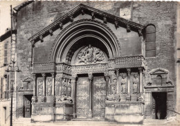Delcampe - 13-ARLES SUR RHONE-N°3503-A/0095 - Arles