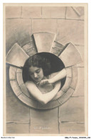 Delcampe - BBQP7-0486-FEMME - Il Passe - Frauen