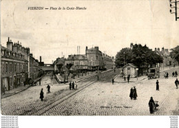 Delcampe - D18  VIERZON   Place De La Croix Blanche - Vierzon