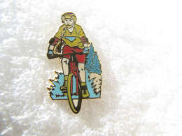 Delcampe - PIN'S   CYCLISME  VTT Email De Synthèse - Cyclisme