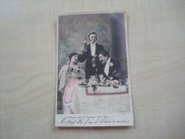 Delcampe - Carte Postale Ancienne 1906 AMOUR LE BONHEUR EST LE PLAISIR DES FOUS - Philosophie & Pensées