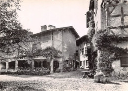 Delcampe - PEROUGES Cite Medievale Maison A Pilliers Et Rue Du Prince 5(scan Recto-verso) MA1758 - Pérouges
