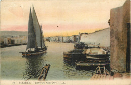 Delcampe - TUNISIE  BIZERTE  ENTREE DU VIEUX PORT - Tunesien