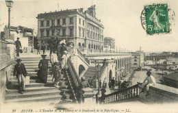 Delcampe - ALGERIE  ALGER  L'ESCALIER DE LA PECHERIE ET LE BOULEVARD DE LA REPUBLIQUE - Algerien