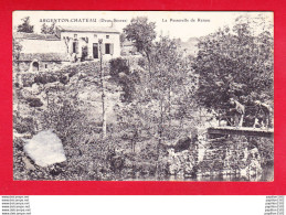 Delcampe - F-79-Argenton Château-02P143  La Passerelle De Renou, Petite Animation, Cpa - Argenton Chateau
