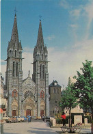 Delcampe - Carte Postale - 61 - La Ferté Macé - L'Eglise Et Centre Piétonnier - Automobiles - CPM - Voir Scans Recto-Verso - Poscar - La Ferte Mace