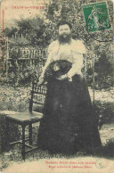 Delcampe - Carte Postale Ancienne - 88 - Thaon Les Vosges - Madame Delait Dans Son Jardin - Animée - Femme à Barbe - éventail - CPA - Thaon Les Vosges