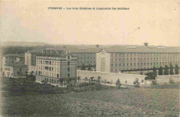 Delcampe - Carte Postale Ancienne - 94 - Fresnes - La Prison - Les Trois Divisions Et Logements Des Gardiens - CPA - Oblitération D - Fresnes