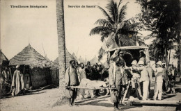 Delcampe - CPA Senegal, Tirailleurs, Gesundheitsdienst - Trachten