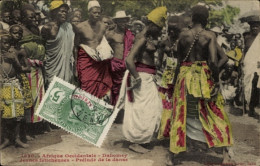 Delcampe - CPA Dahomey Benin, Junge Fetisch-Girls, Auftakt Zum Tanz - Cameroon