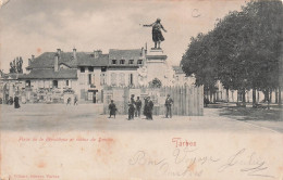 Delcampe - 65 TARBES PLACE DE LA REPUBLIQUE ET STATUE DE DANTON - Tarbes