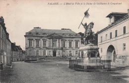 Delcampe - 14 FALAISE L HOTEL DE VILLE ET LA STATUE DE GUILLAUME LE CONQUERANT - Falaise