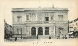 Delcampe - CPA Laval L'Hotel De Ville - Laval