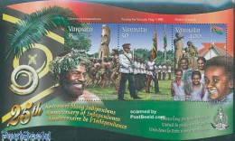 Delcampe - Vanuatu 2005 25 Years Independence S/s, Mint NH, History - History - Vanuatu (1980-...)