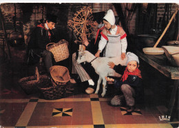 Delcampe - 76 ROUEN GROUPE FOLKLORIQUE DU BOIS D ENNEBOURG - Rouen